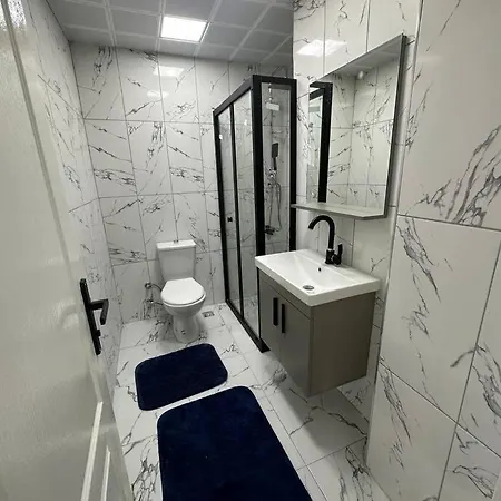 Fully Furnished Luxury In The Citycenter
